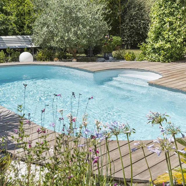 Pool-Typ Ilona
