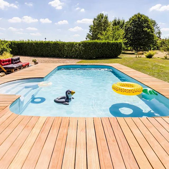 Pool-Typ Romy