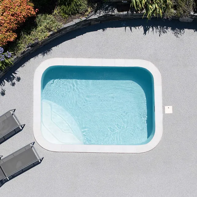 Pool-Typ Romy